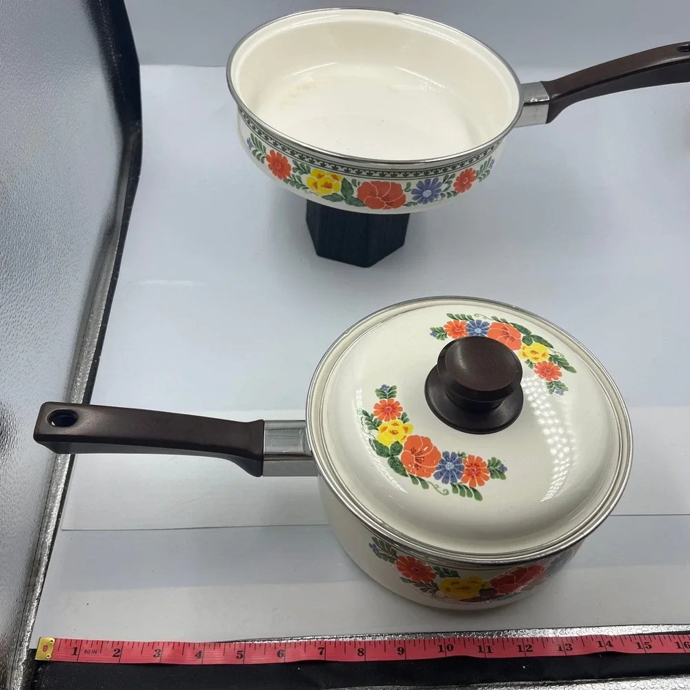 Vintage Villeroy & Boch Alt Amsterdam Floral Enamel Saucepan Skillet Set Cream